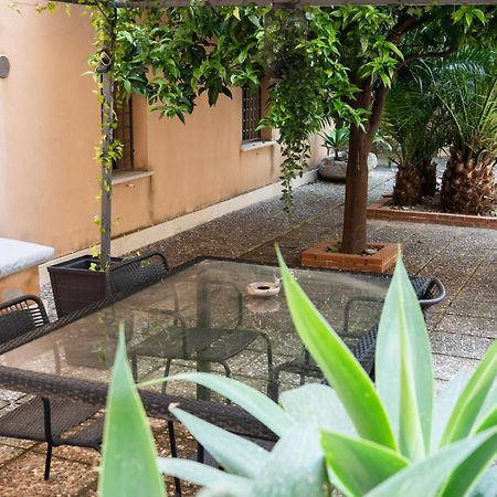 Light Garden Hotel Taormina Buitenkant foto